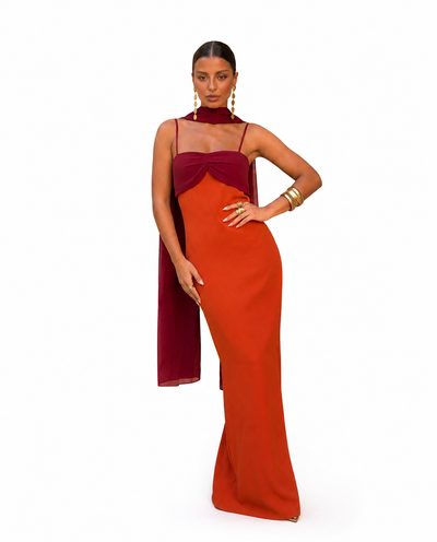 Zahara | Vestido naranja con escote en rojo
